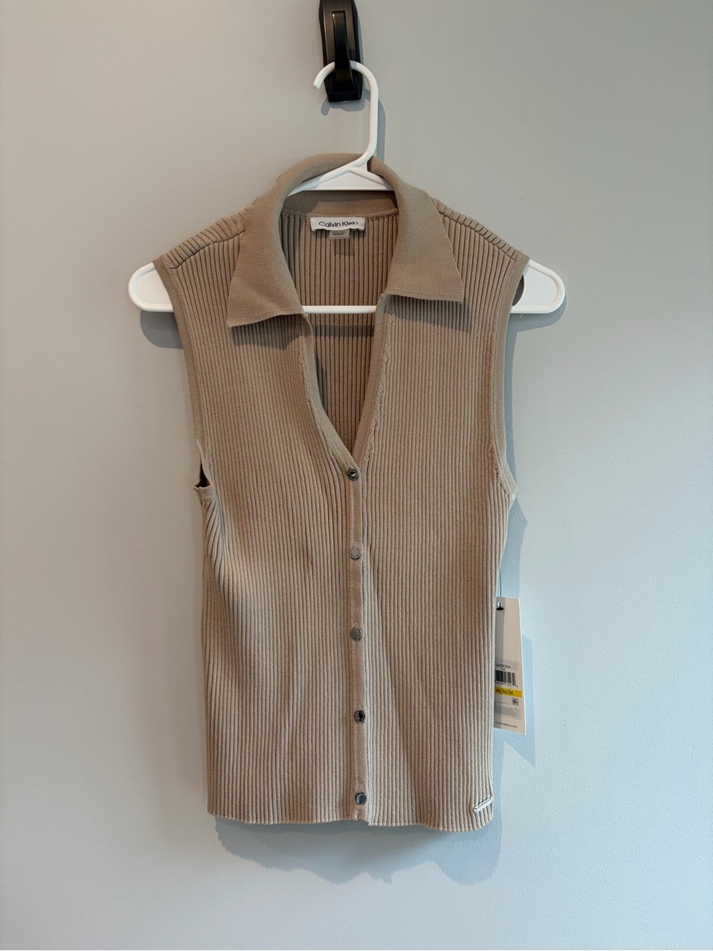 Calvin Klein Ribbed Sleeveless Button-Down tank in Taupe